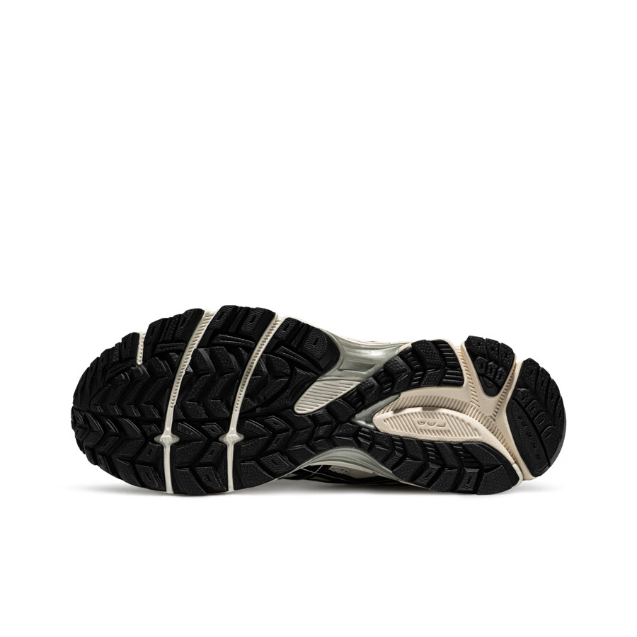 ASICS Gel-Kahana 8 FL Casual Trail & City Running Shoe – White/Black (Unisex)