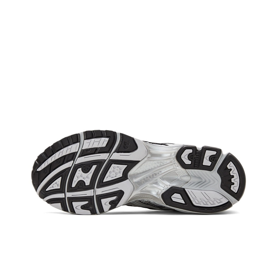 ASICS Gel-Kayano Legacy Anniversary Edition Unisex Sneaker – Silver