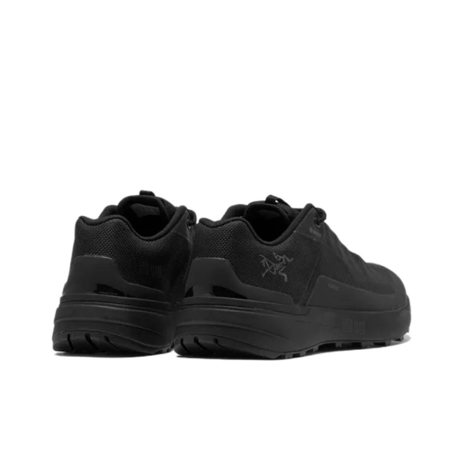 Arc'teryx Kopec GTX Low Hiking Shoe – Men’s – Black / Black